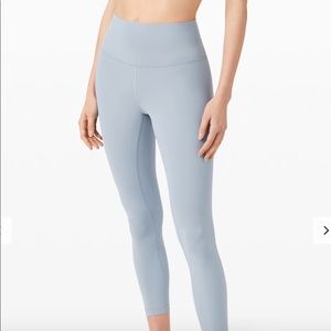 NWT Lulu Align 25”